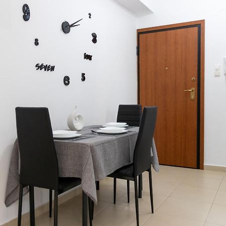 K6 Fashion Sparta Apartment Luaran gambar